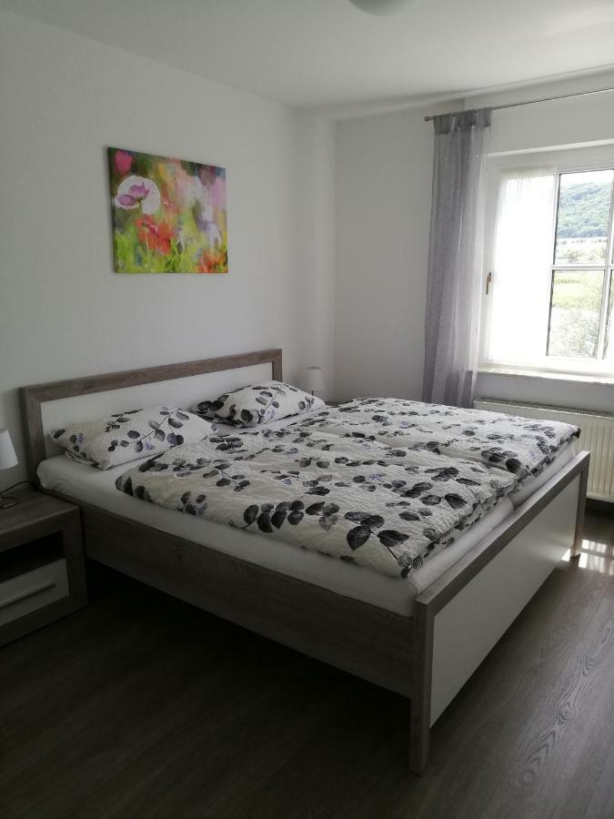 Ferienwohnungen Zum Niederberg Lieser Dış mekan fotoğraf